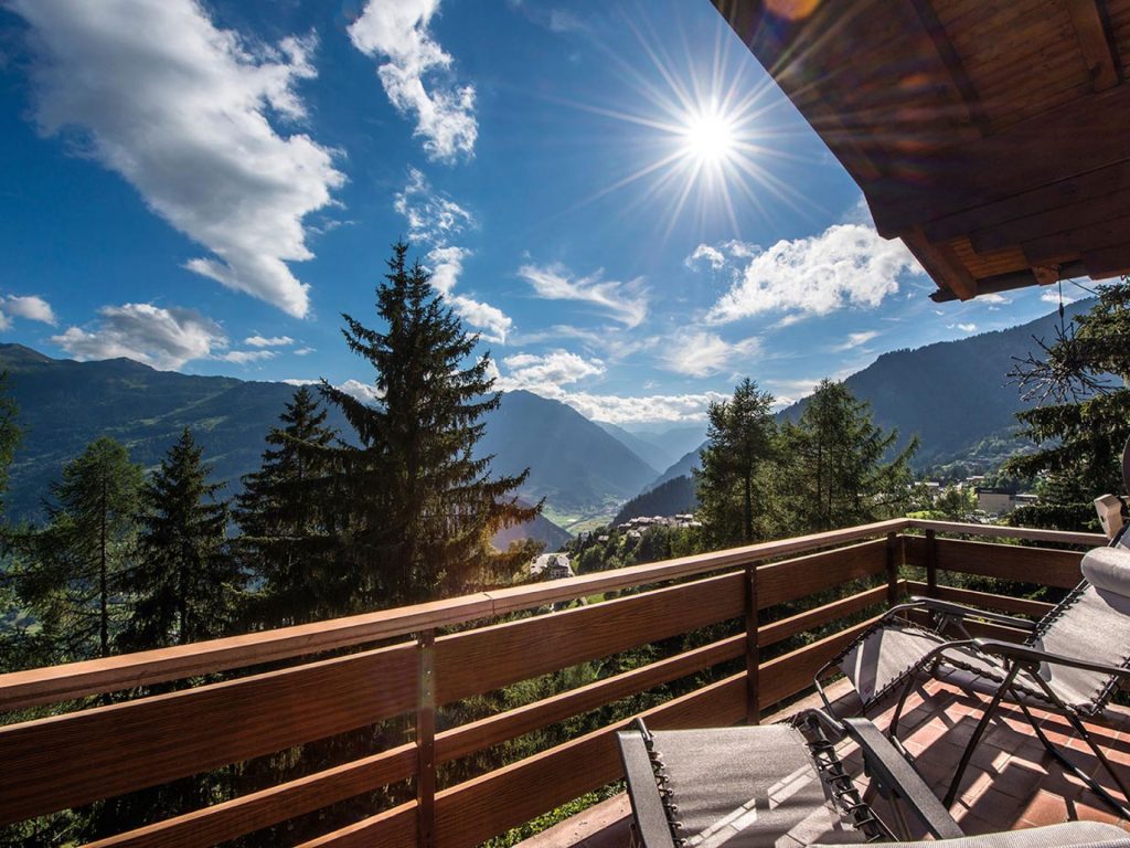 Verbier Chalet - summer in the alps