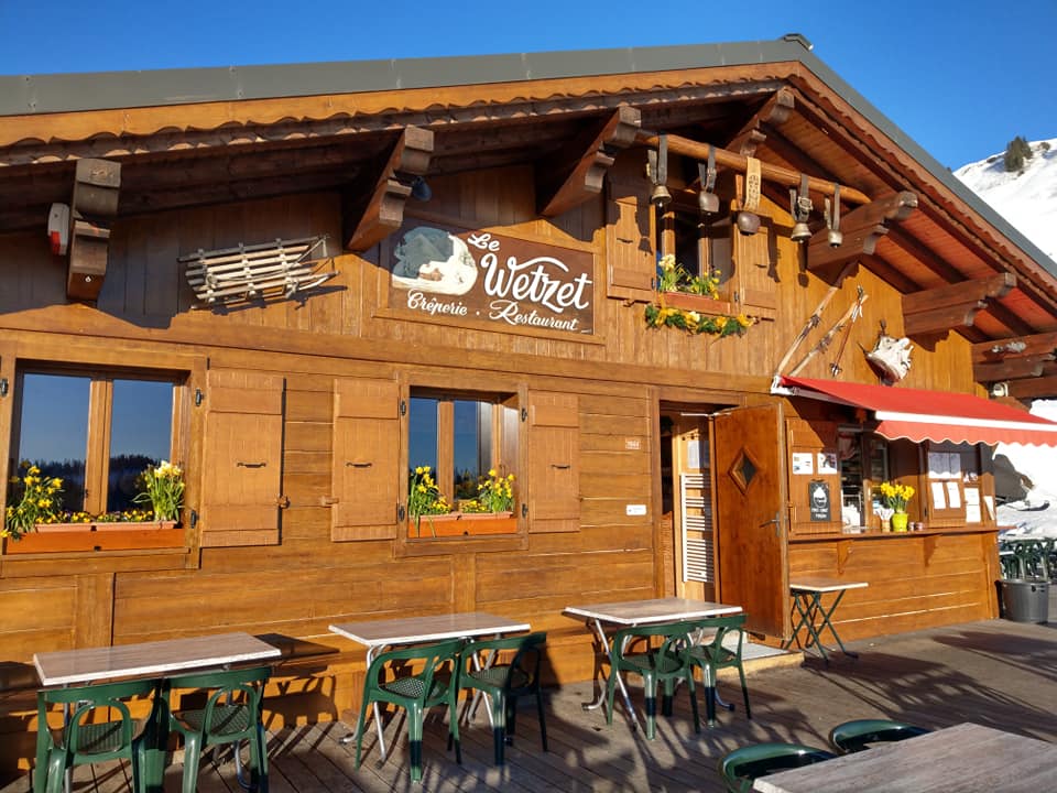 Le Wetzet Dining out in Les Gets