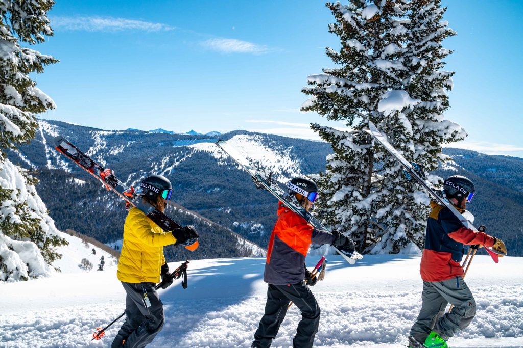 Blog- A Beginners Dictionary to Ski Slang